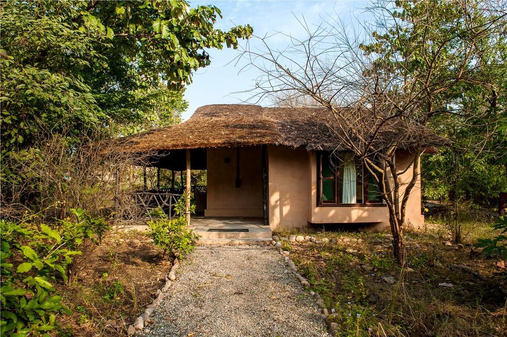 Jim'S Jungle Retreat Hotel รามนาการ์ ห้อง รูปภาพ